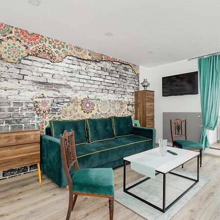 Nowoczesne I Stylowe Apartamenty W Centrum Bytomia Blisko Rynku By Noclegi Renters Exterior foto