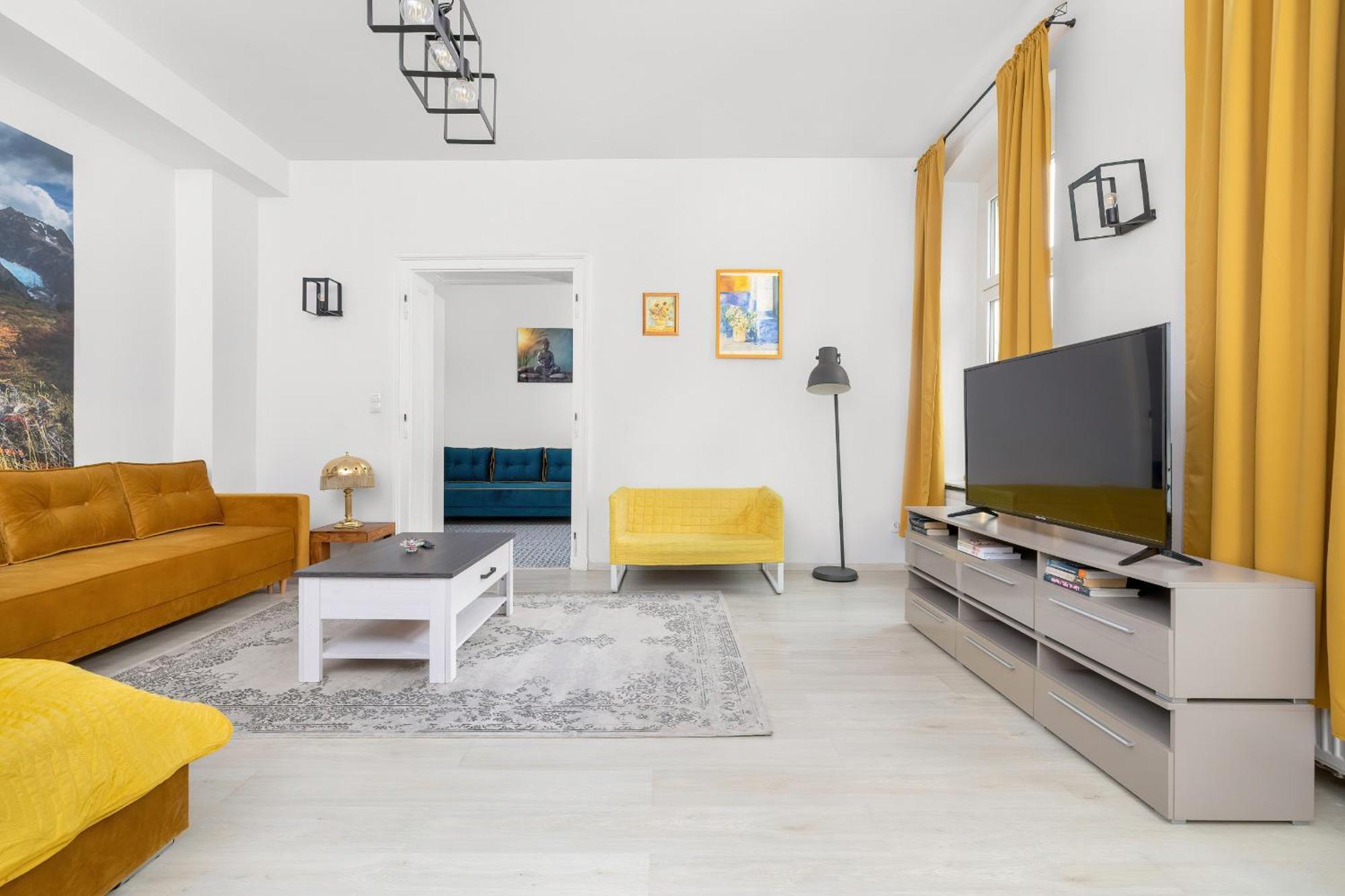 Nowoczesne I Stylowe Apartamenty W Centrum Bytomia Blisko Rynku By Noclegi Renters Exterior foto